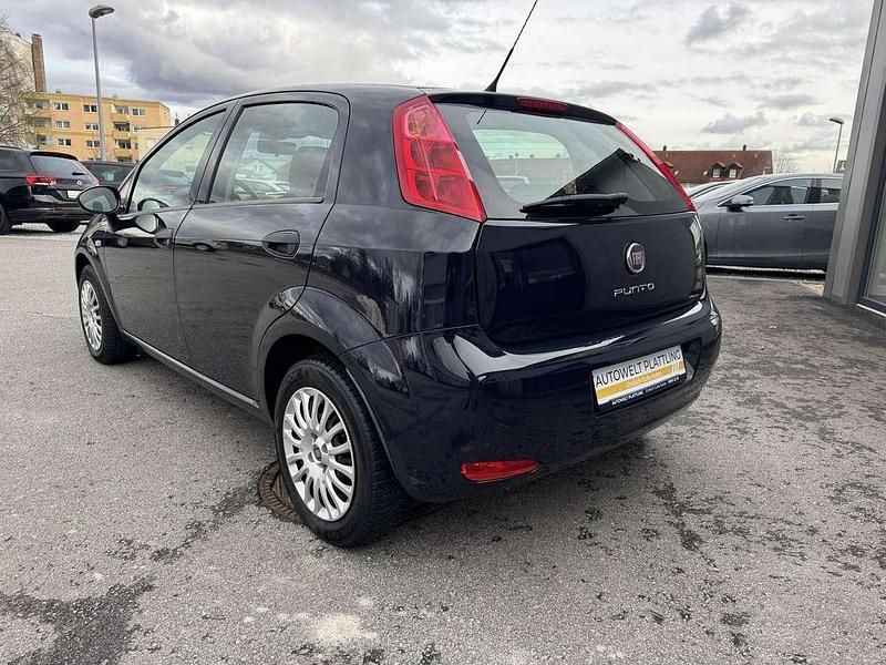 Gebraucht Fiat Punto Mystyle 69 PS (50 kW) 2016 Blau Kleinwagen