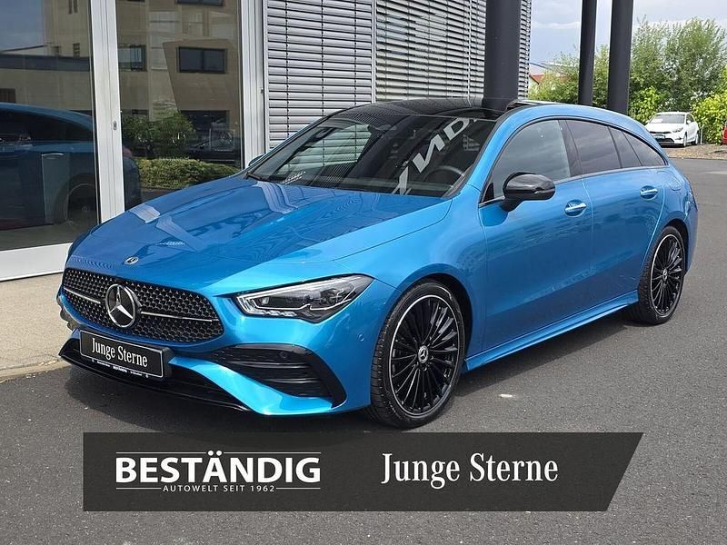 Blau Gebraucht 2024 Mercedes CLA220 AMG Limousine | 36.750 € (Fairer Preis) - Bild 1/4