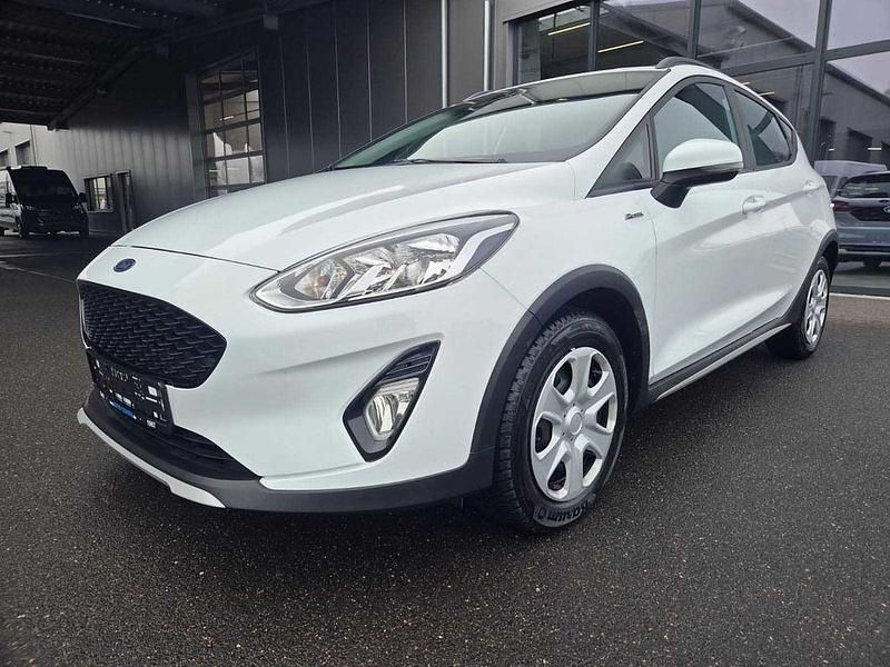 Gebraucht Ford Fiesta 86 PS (63 kW) 2019 Frozen white Kleinwagen