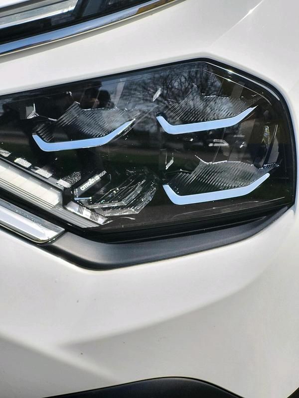 Gebraucht Citroën C4 131 PS (96 kW) 2021 Weiß Limousine