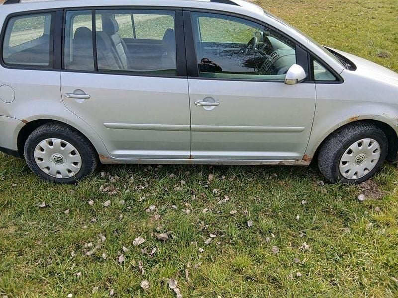 Gebraucht VW Touran Highline 150 PS (110 kW) 2006 Silber Van / Kleinbus