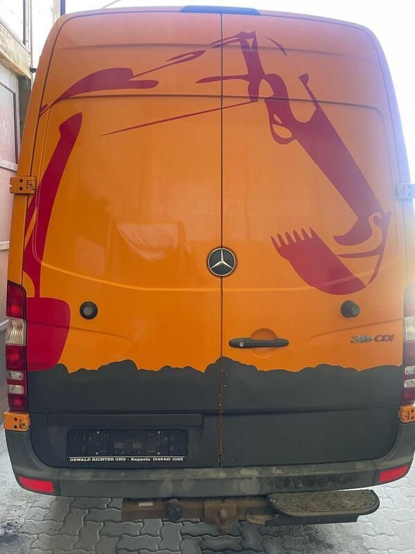 Orange Gebraucht 2011 Mercedes Sprinter Van | 12.399 € - Bild 1/4