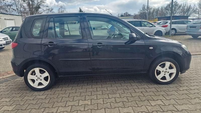 Gebraucht Mazda 2 Active 80 PS (58 kW) 2005 Blau Kleinwagen
