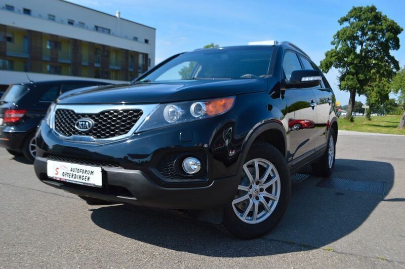 Schwarz Gebraucht 2013 Kia Sorento Spirit SUV | 9.950 € (Fairer Preis) - Bild 1/4