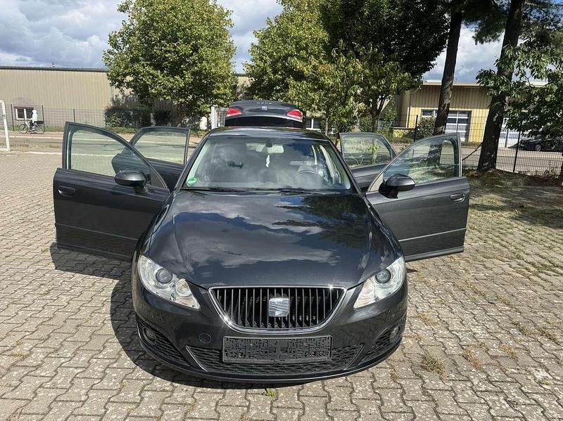 Gebraucht Seat Exeo 200 PS (147 kW) 2010 Grau Limousine