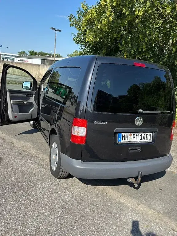 Gebraucht VW Caddy Life 102 PS (75 kW) 2008 Schwarz Van / Kleinbus