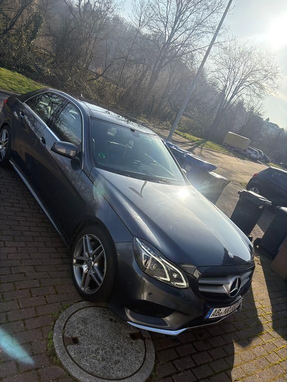 Gebraucht Mercedes E400 Edition 333 PS (244 kW) 2015 Grau Limousine
