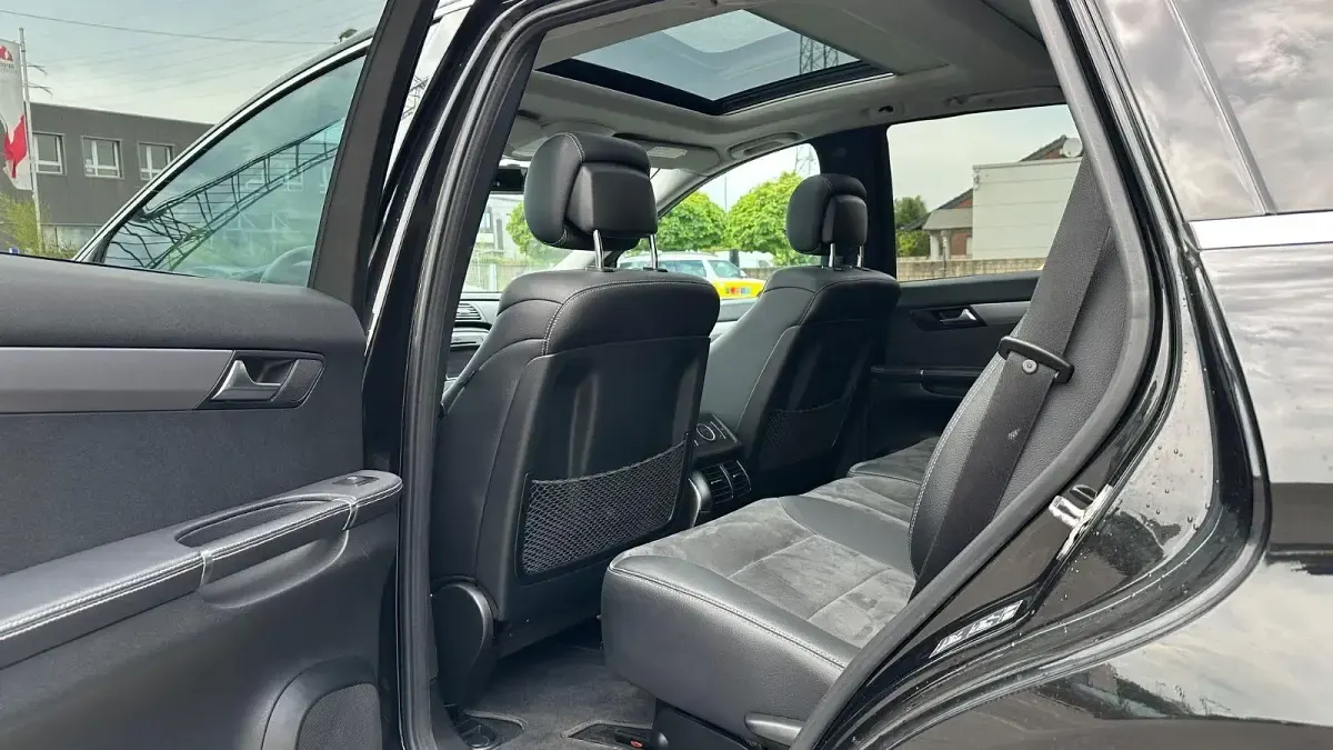 Gebraucht Mercedes R300 Sport 190 PS (139 kW) 2012 Schwarz Kombi