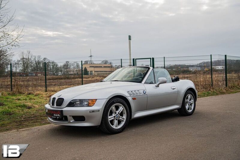 Silber Gebraucht 2000 BMW Z3 Sport Line Cabrio | 12.900 € (Fairer Preis) - Bild 1/4
