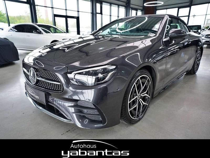 Olivgruen matt Gebraucht 2022 Mercedes E200 AMG Cabrio | 54.900 € (Fairer Preis) - Bild 1/4
