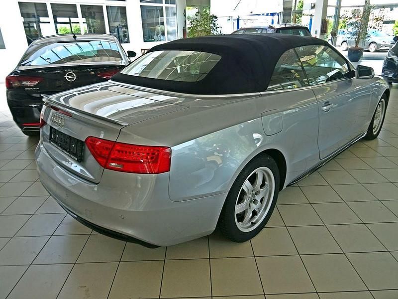 Gebraucht Audi A5 Cabriolet Sport 150 PS (110 kW) 2016 Florettsilber metallic Cabrio