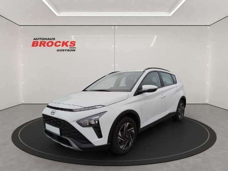 Polar white Gebraucht 2022 Hyundai Bayon Intro Edition SUV | 17.998 € (Guter Preis) - Bild 1/4