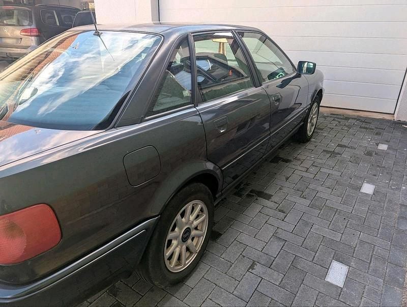 Brugt Audi 80 115 HK (84 kW) 1994 Sort Sedan