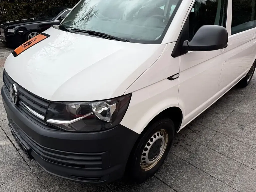 Używany VW Transporter 102 KM (75 kW) 2015 Biały Van