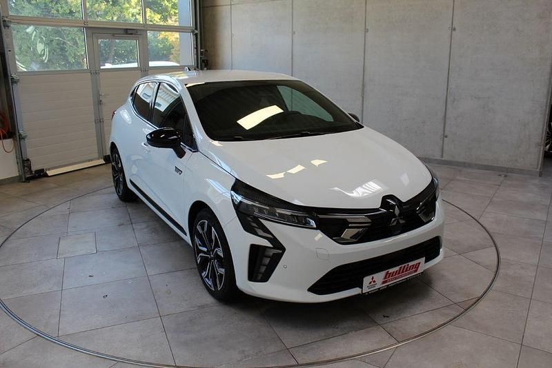 Neu Mitsubishi Colt Edition 143 PS (105 kW) 2025 Weiß Limousine