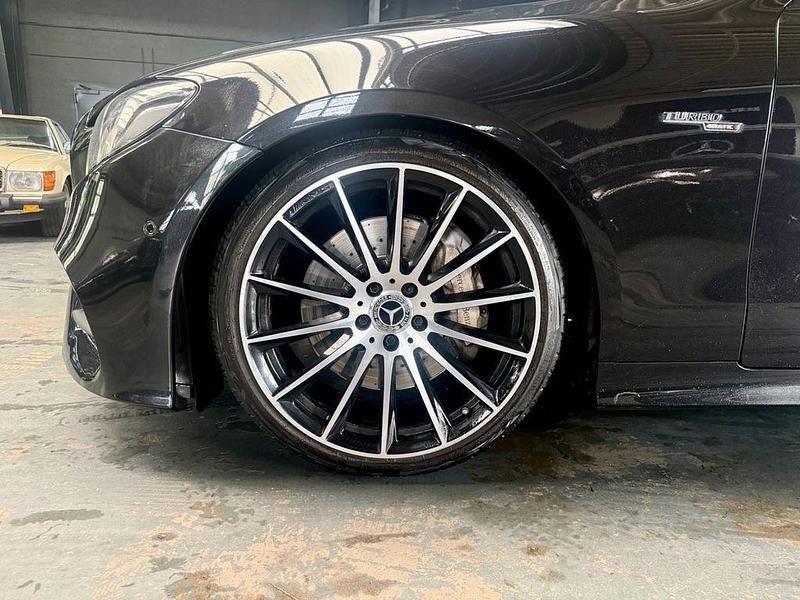 Gebraucht Mercedes E400 AMG 333 PS (244 kW) 2017 Schwarz Coupé