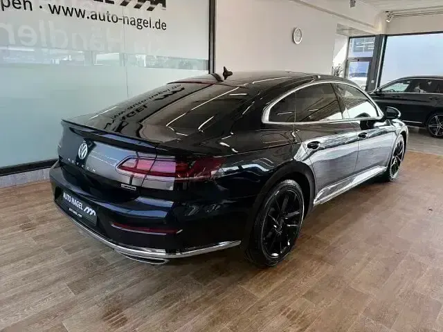 Gebraucht VW Arteon Pro 190 PS (139 kW) 2019 Schwarz Kleinwagen