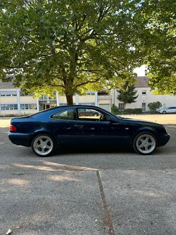 Gebraucht Mercedes CLK200 136 PS (100 kW) 1998 Blau Coupé