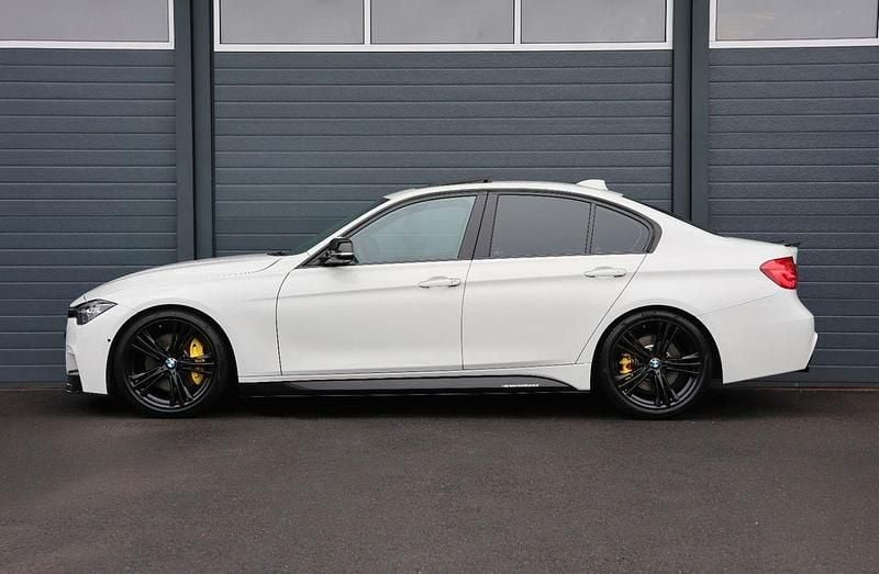 Usata BMW 330 Performance 252 CV (185 kW) 2018 Bianco Berlina