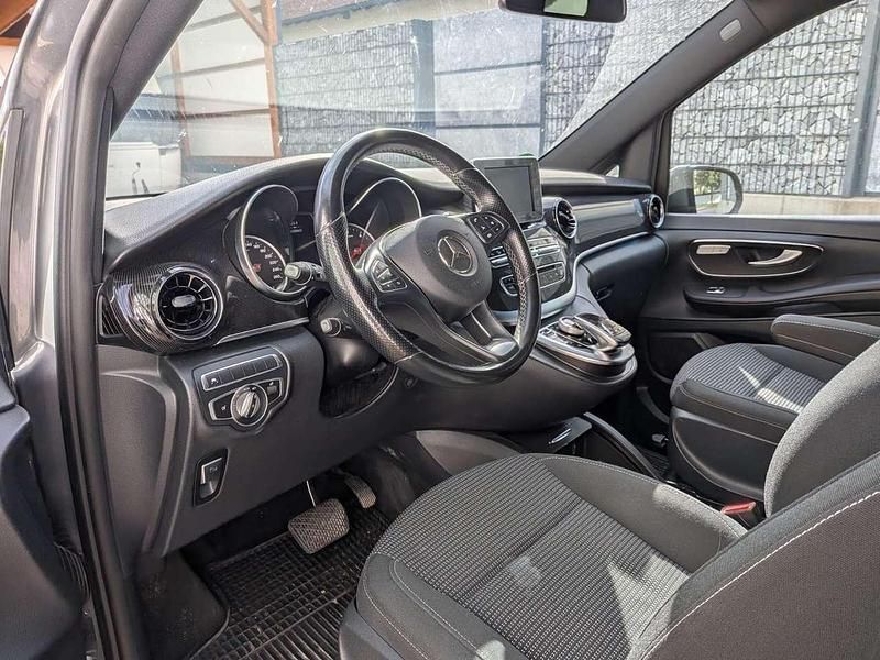 Gebraucht Mercedes E250 Avantgarde 190 PS (139 kW) 2019 Grau Kombi