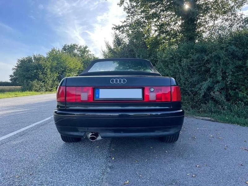 Gebraucht Audi Cabriolet 133 PS (97 kW) 1992 Schwarz Cabrio
