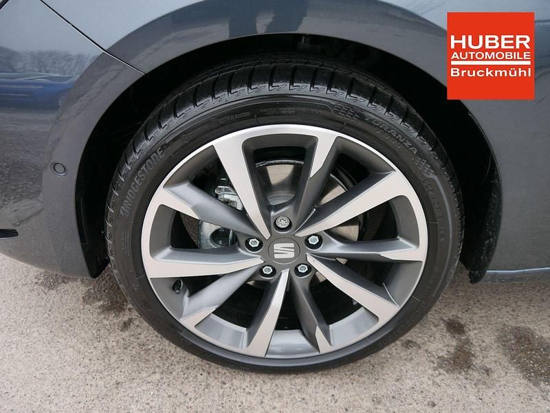 Neu Seat Leon ST FR 150 PS (110 kW) 2026 Magnetic tech grey Kombi