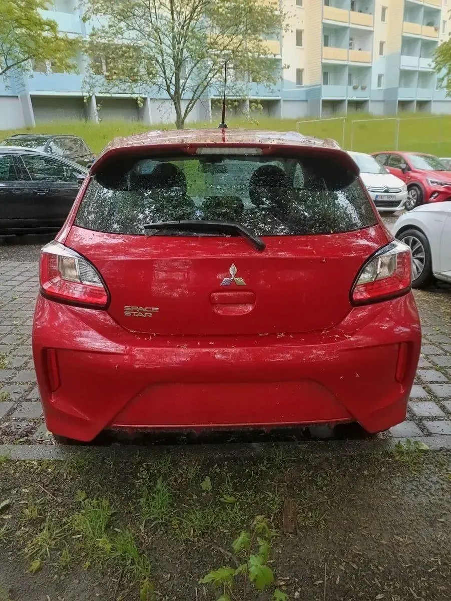 Gebraucht Mitsubishi Space Star Select+ 80 PS (58 kW) 2024 Rot Kleinwagen