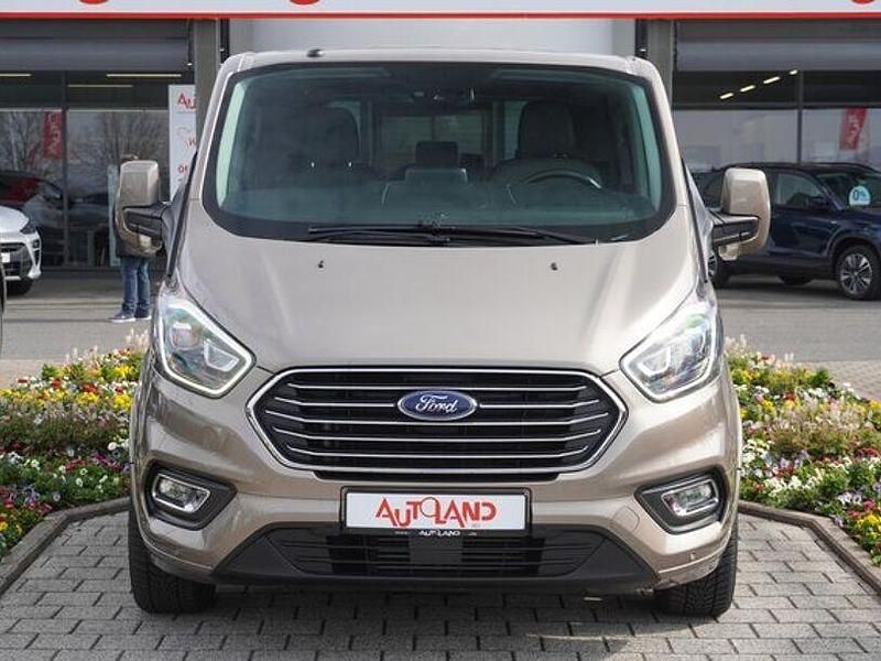 Gebraucht Ford Tourneo 131 PS (96 kW) 2021 Beige Van / Kleinbus