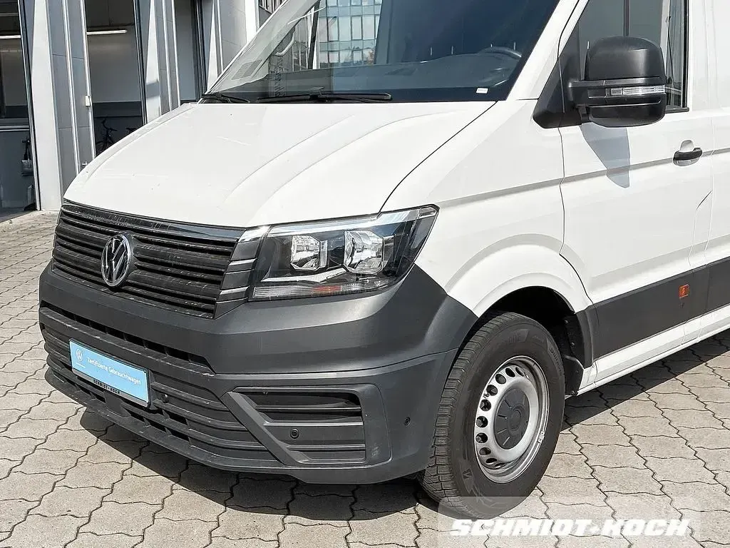 Gebraucht VW Crafter R 140 PS (102 kW) 2022 Candyweiß (weiß) Van