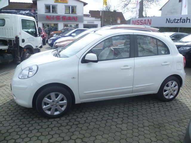 Gebraucht Nissan Micra 80 PS (58 kW) 2012 Weiß metallic Kleinwagen