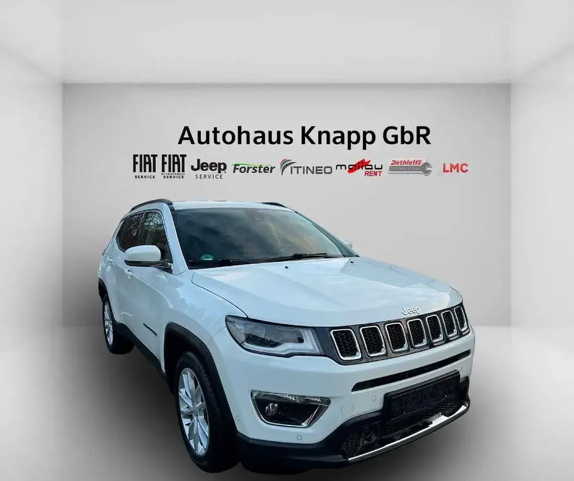 Gebraucht Jeep Compass Limited 150 PS (110 kW) 2021 Alpine white (vr296) SUV