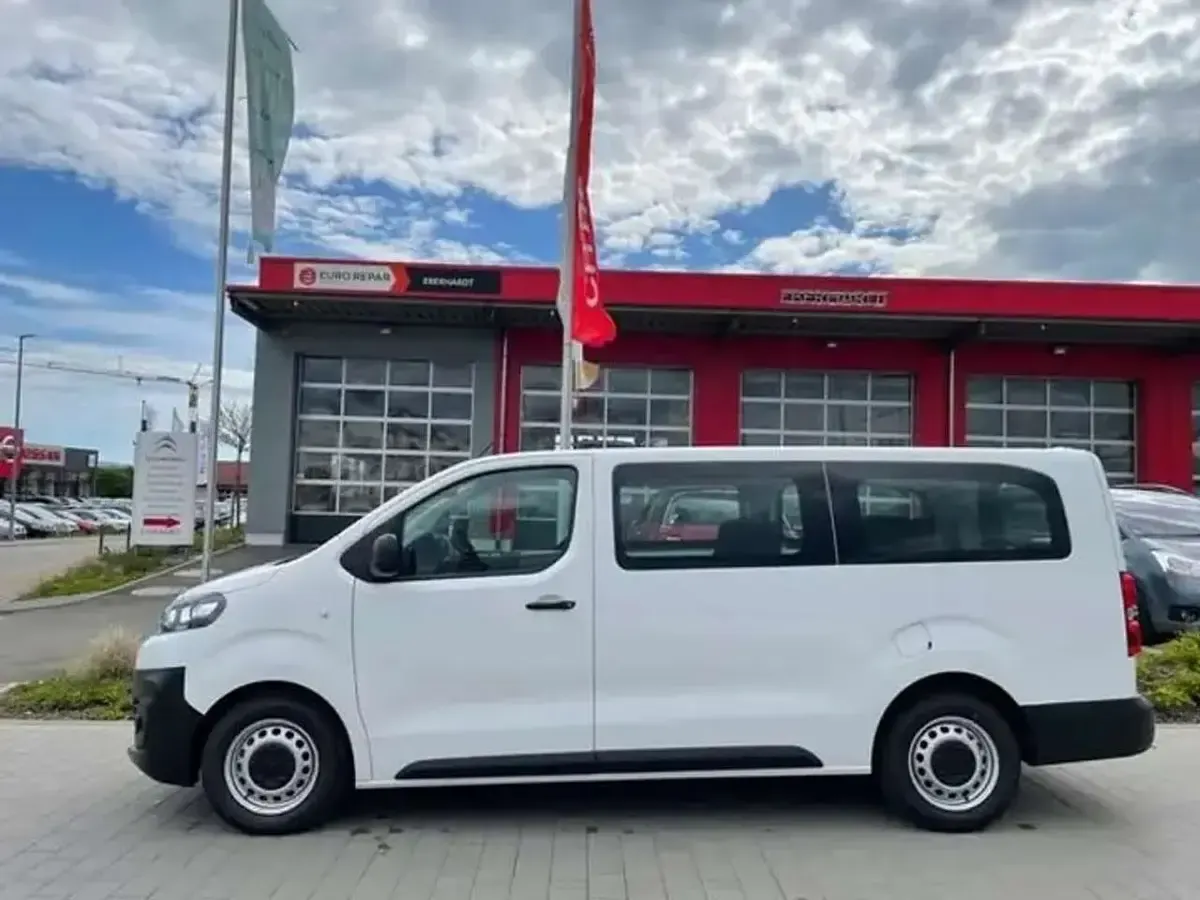 Gebraucht Citroën Jumpy 150 PS (110 kW) 2021 Polarweiß Van / Kleinbus