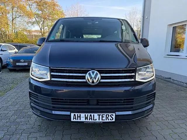 Używany VW Multivan Comfortline 204 KM (150 kW) 2017 Niebieski Minivan