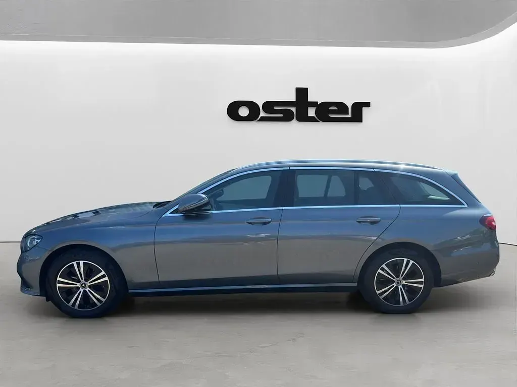Gebraucht Mercedes E200 197 PS (144 kW) 2021 Grau Kombi