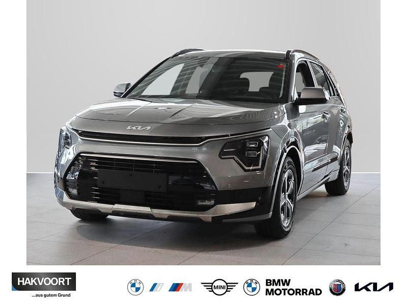 Stahlgrau metallic Gebraucht 2025 Kia Niro Spirit SUV | 36.500 € (Fairer Preis) - Bild 1/4