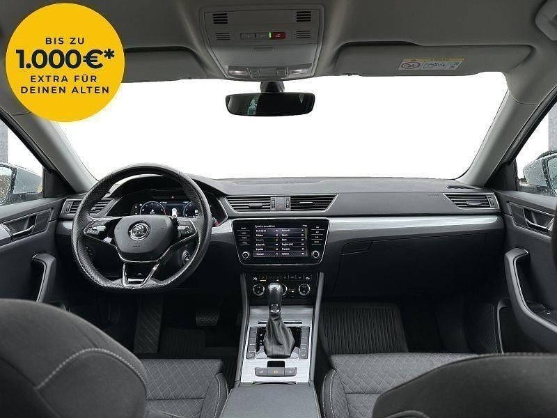 Second-hand Skoda Superb Ambition 150 CP (110 kW) 2024 Gri Break