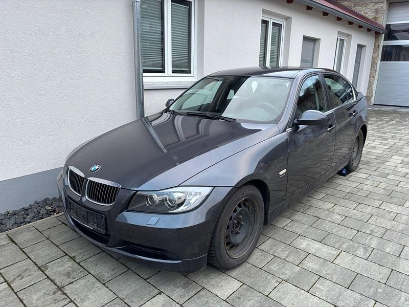 Second-hand BMW 325 218 CP (160 kW) 2005 Gri Berlinǎ
