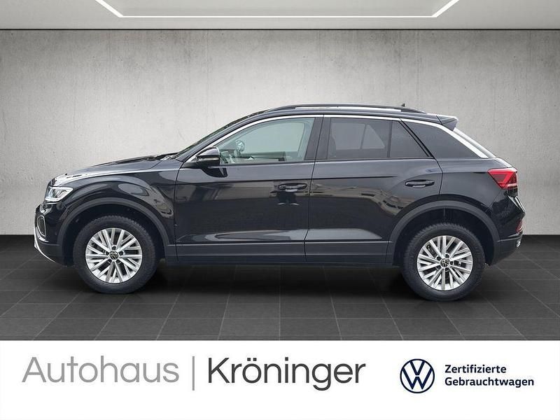 Gebraucht VW T-Roc Life 150 PS (110 kW) 2024 Deep black perleffekt SUV
