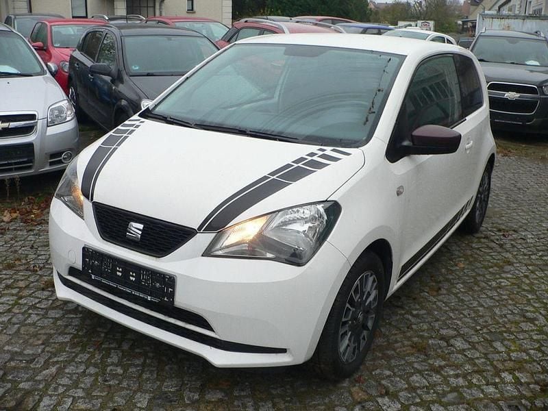 Gebraucht Seat Mii Chic 60 PS (44 kW) 2016 Weiß Kleinwagen