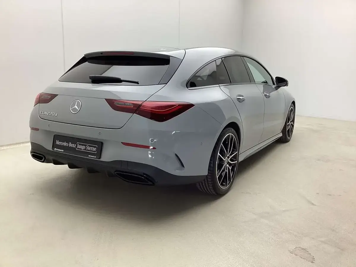 Gebraucht Mercedes CLA220 AMG line 190 PS (139 kW) 2025 Manufaktur lack manufaktur alpingrau uni Limousine