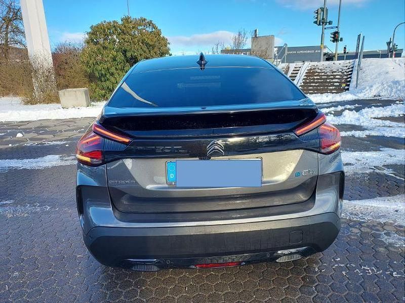 Gebraucht Citroën e-C4 Shine 100 kW (136 PS) 2023 Grau Limousine