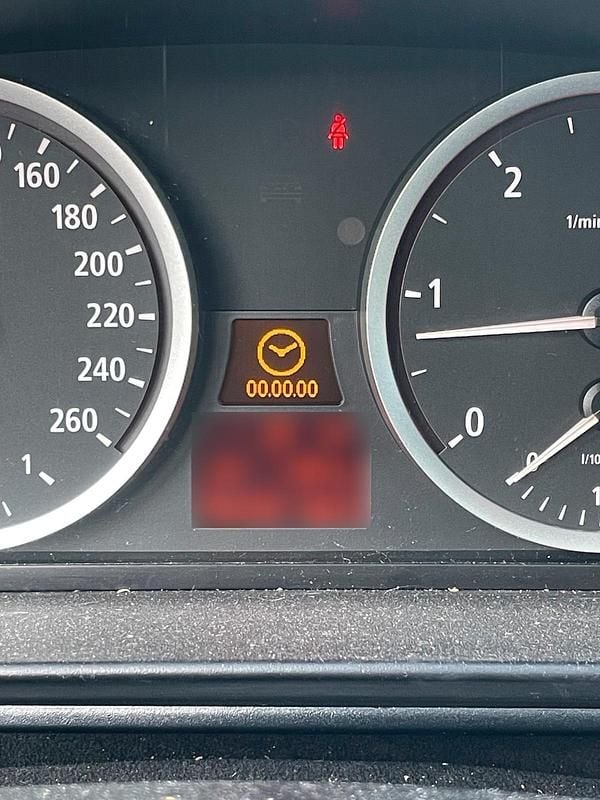 Gebraucht BMW 525 250 PS (183 kW) 2005 Grau Kombi