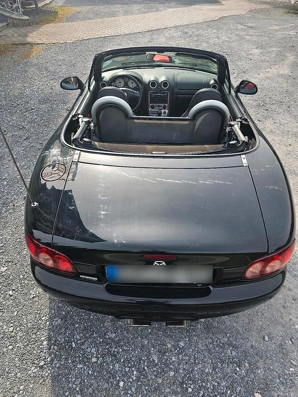 Gebraucht Mazda MX5 110 PS (80 kW) 2004 Schwarz Cabrio