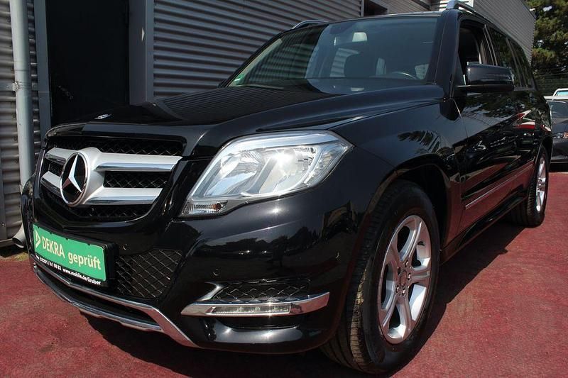 Schwarz Gebraucht 2014 Mercedes GLK200 SUV | 16.979 € (Fairer Preis) - Bild 1/4