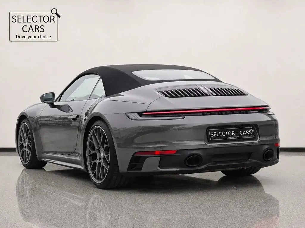 Gebraucht Porsche 911 Carrera Cabriolet 385 PS (283 kW) 2023 Grün Cabrio