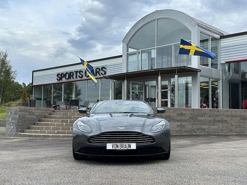 Gebraucht Aston Martin DB11 608 PS (447 kW) 2017 Grau Coupé