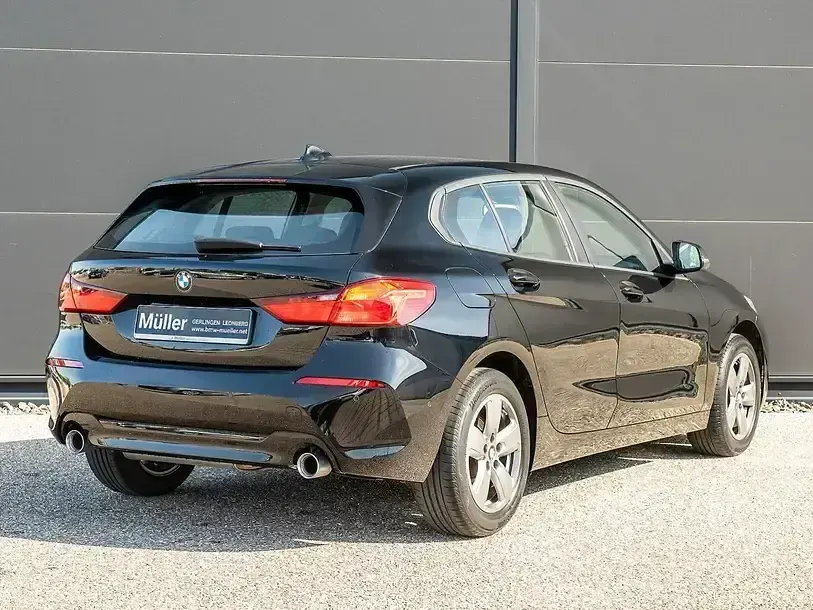 Gebraucht BMW 118 Advantage 150 PS (110 kW) 2019 Schwarz Kleinwagen