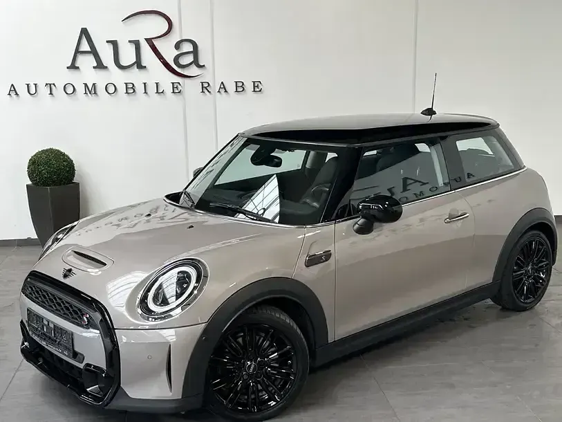 Gebraucht Mini Cooper S Classic 178 PS (130 kW) 2023 Rooftop grey Kleinwagen