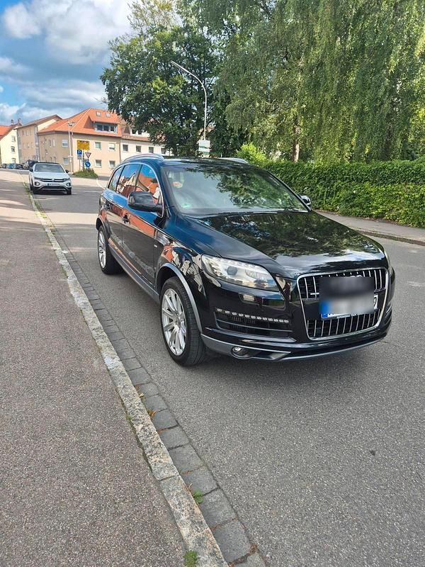 Schwarz Gebraucht 2012 Audi Q7 S-Line SUV | 18.300 € (Fairer Preis) - Bild 1/4