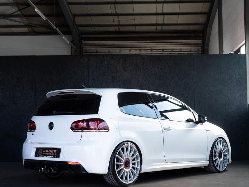 Gebraucht VW Golf VI R 271 PS (199 kW) 2011 Weiß Kleinwagen